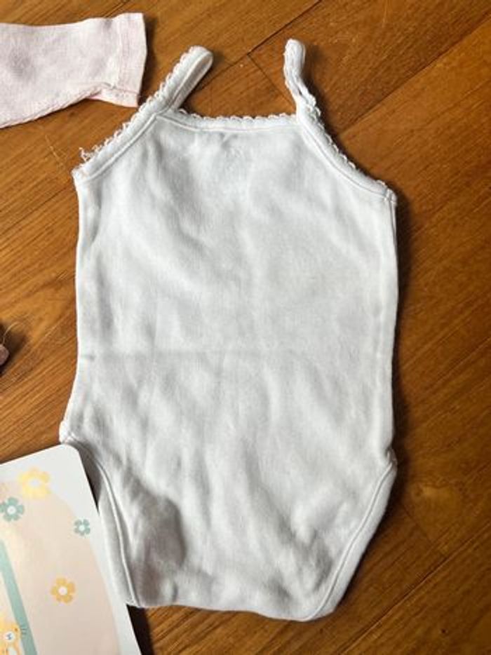 Lot de vêtements 1 mois - photo numéro 4