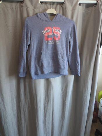 Pulls manche longue avec capuche