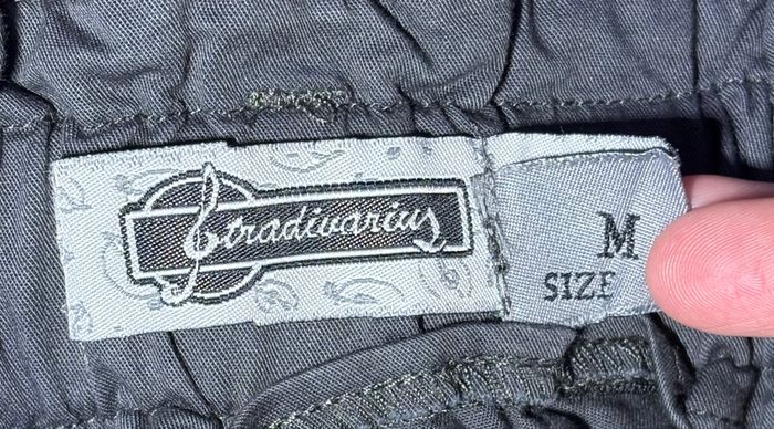 💙 Jupe bleu nuit plissée – Stradivarius – Taille 38 (M) - photo numéro 3