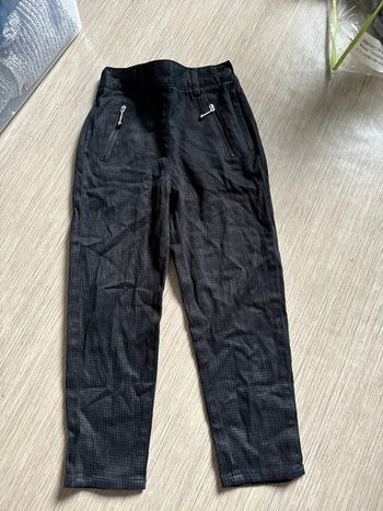 Pantalon printemps assez chic noir 4 ans