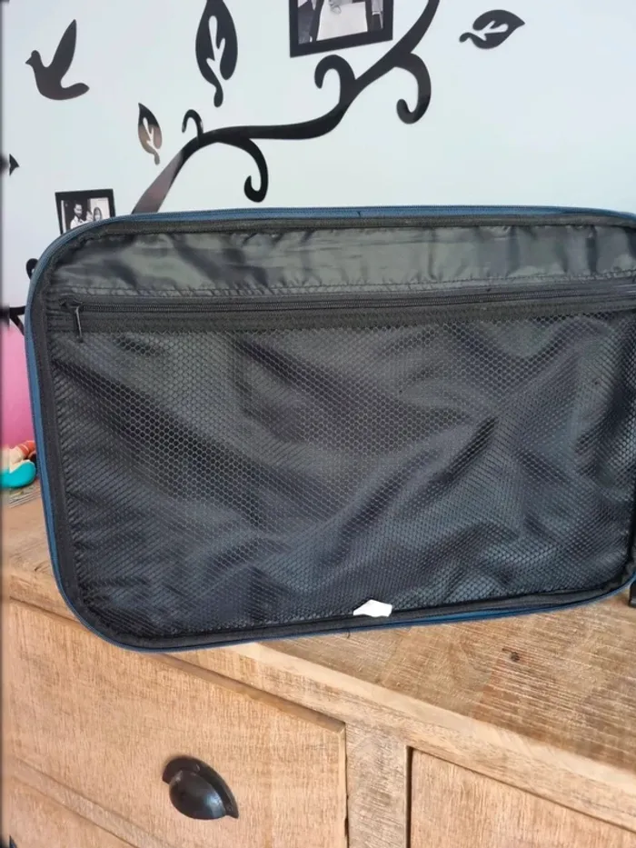 Valise rodelle - photo numéro 3