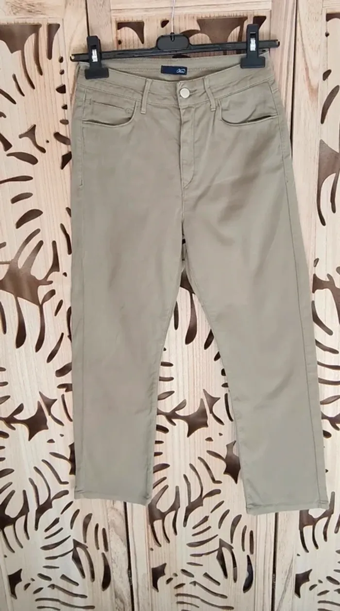 Pantalon 7/8 ème kaki T 36 Ober - photo numéro 2