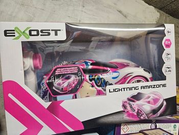 voiture télécommandée exost