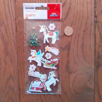 Neuf une planche de Stickers Noel sous blister