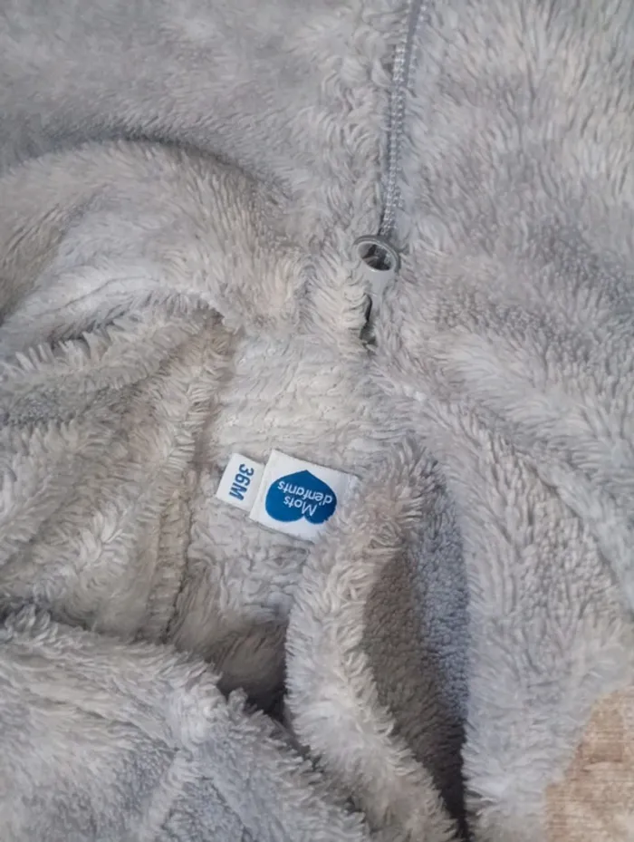 Lot vêtements garçon - Taille 12 mois et + - photo numéro 9