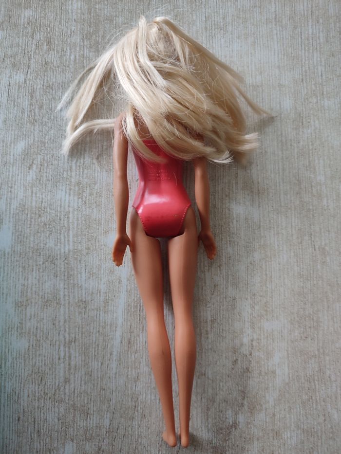 Piscine de Barbie - photo numéro 5