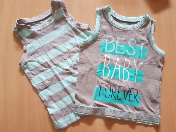 Lot débardeurs 18 mois