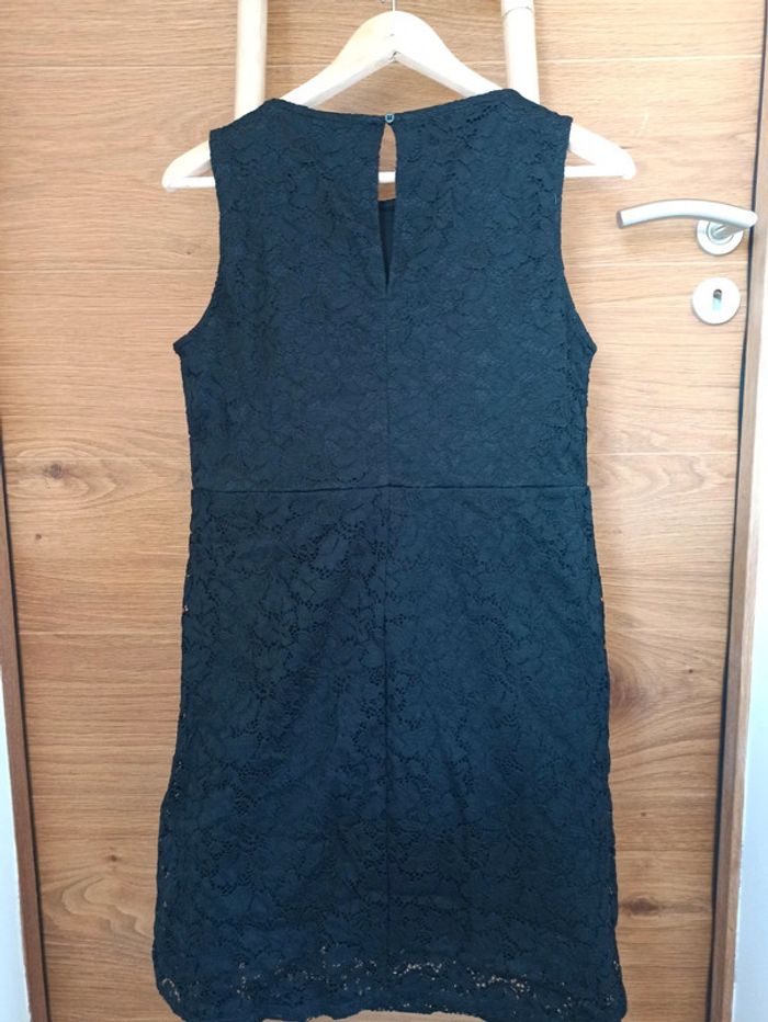 Robe noire - photo numéro 6