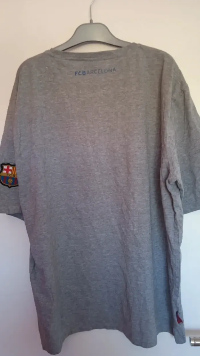FC Barcelona XXL – Tee-shirt gris stylé pour fans engagés - photo numéro 7