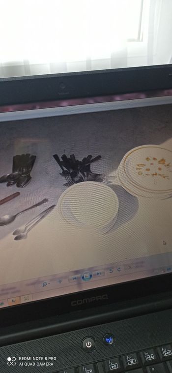 Assiettes et couverts