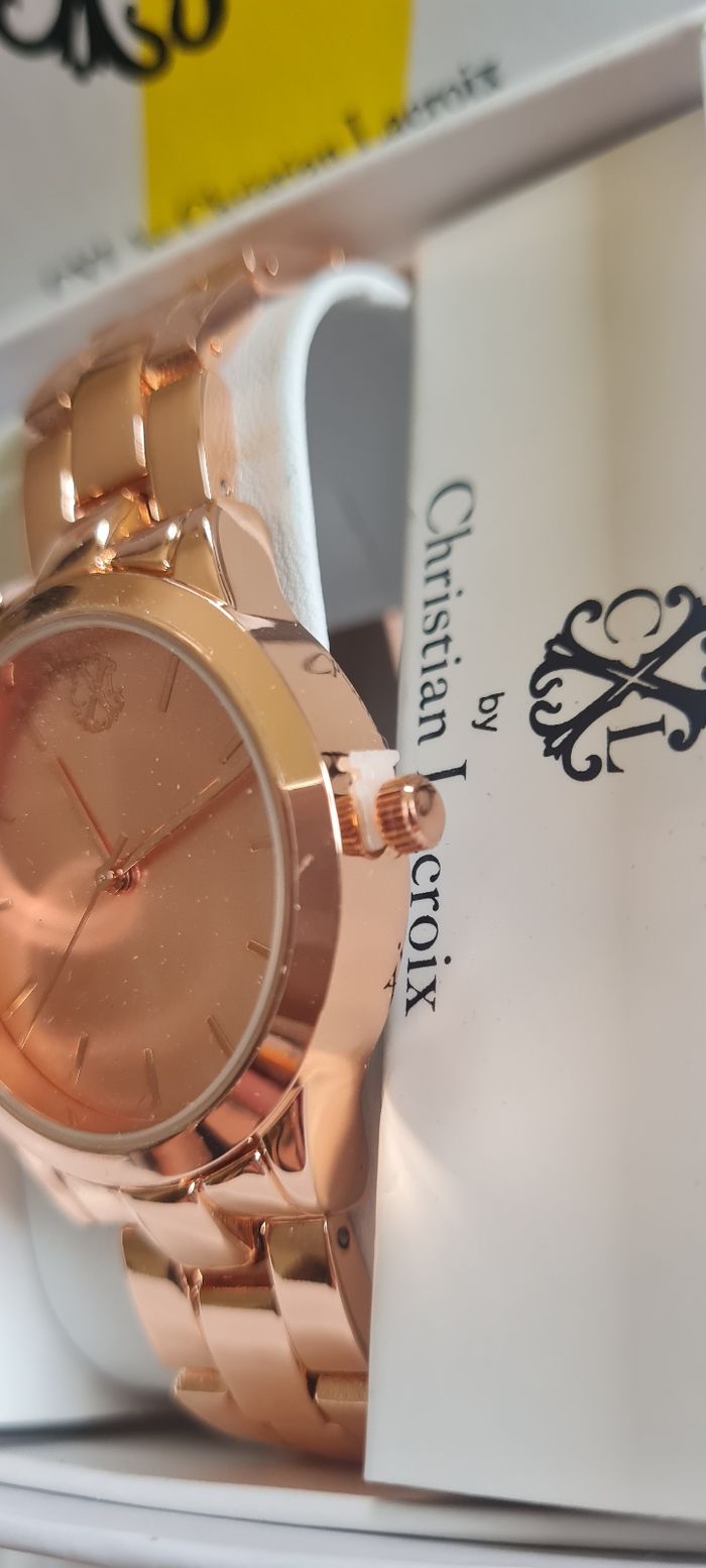 Montre femme - photo numéro 2