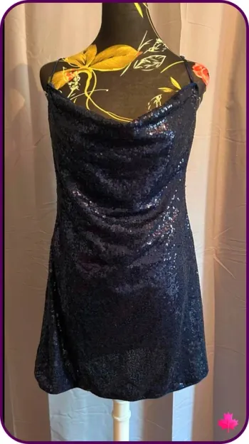🌷superbe robe à perle🌷