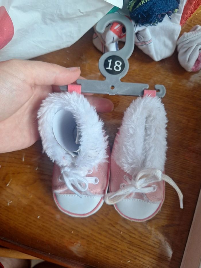 Chausson chaussure taille 18