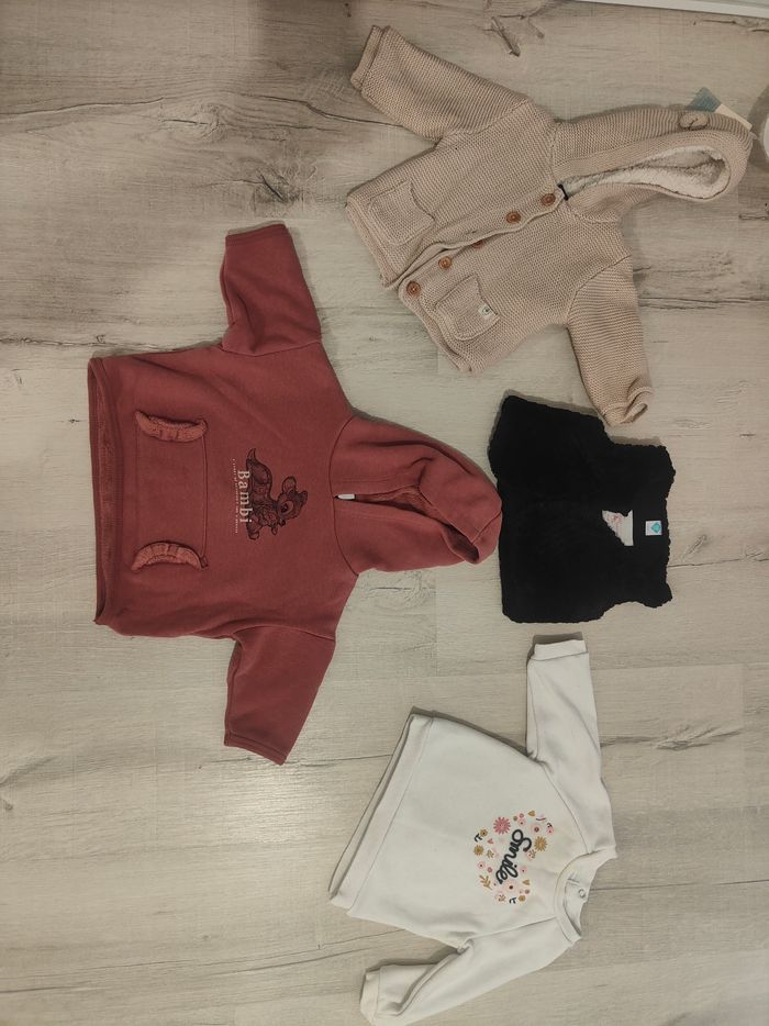 Lot 60 vêtements bébé fille 6-12mois - photo numéro 9