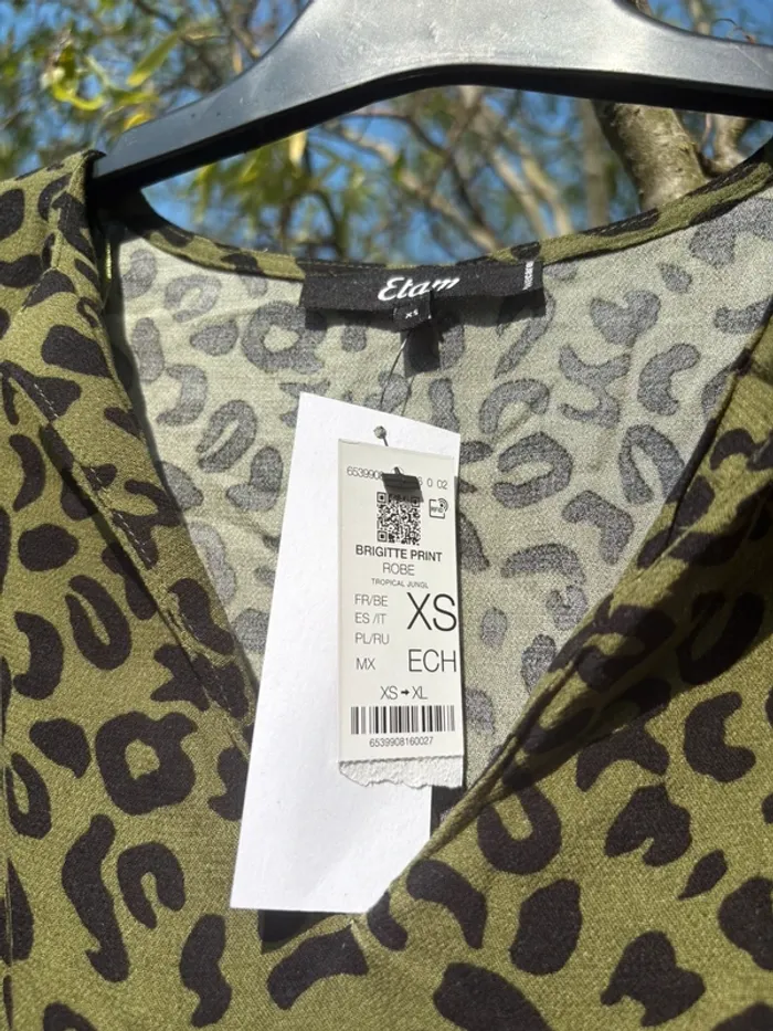 Robe neuve Etam motif léopard - photo numéro 2