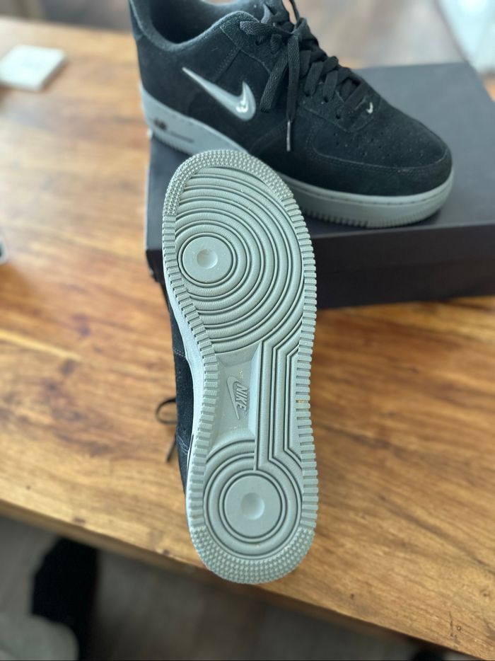 Nike Air Force one JEWEL HQ3827 002 noir/gris frais - photo numéro 2