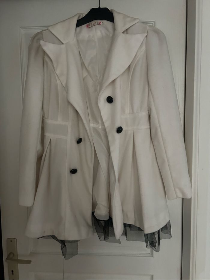 Magnifique Veste blanche et noir