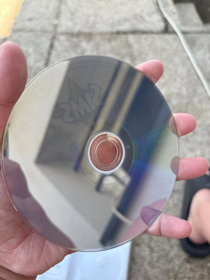 Les Sims 3 pour PlayStation 3 (PS3) - Bon état - photo numéro 2