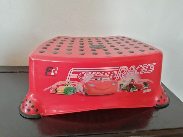 Tabouret anti dérapant Cars