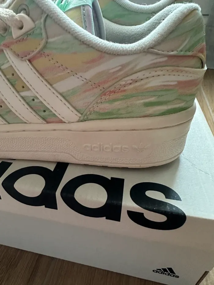 Adidas Rivalry low chalk - photo numéro 4