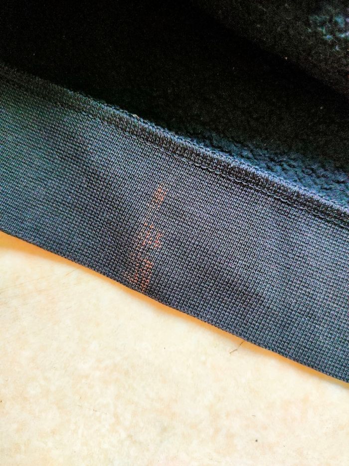 Sweat à capuche Nike noir et gris 12 ans - photo numéro 4