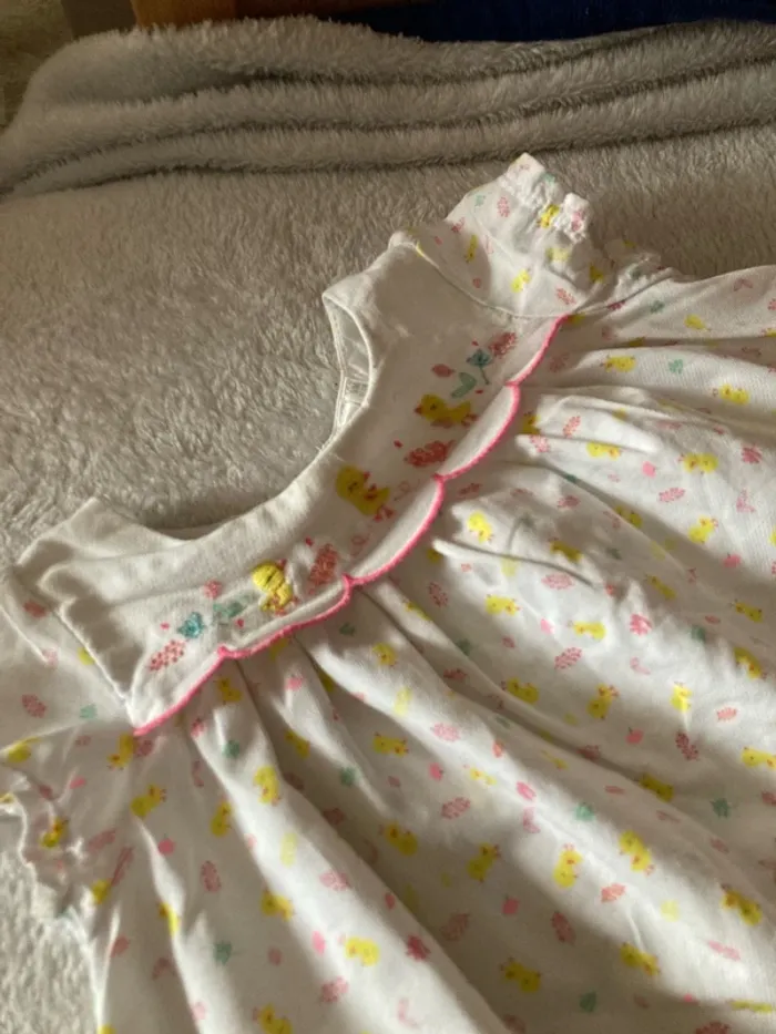 Robe blanche à motifs poussin 9 mois - photo numéro 2