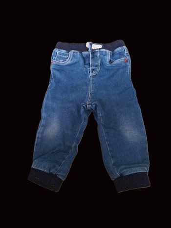 Jean Okaidi/Obaibi 18 mois