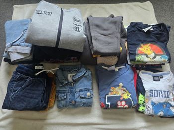 Lot de vêtements garçon 6ans