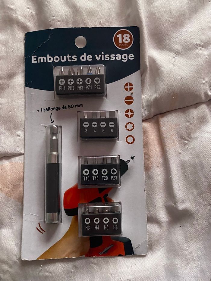Lot d outils et accessoires - photo numéro 3