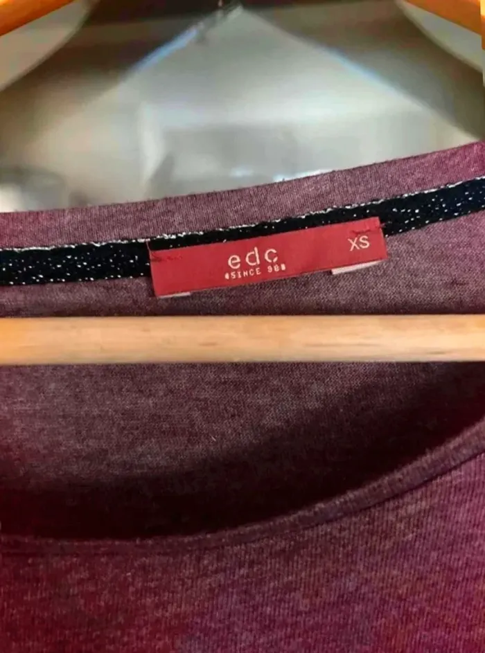 Très beau petit pull fin - EDC - taille XS - photo numéro 3