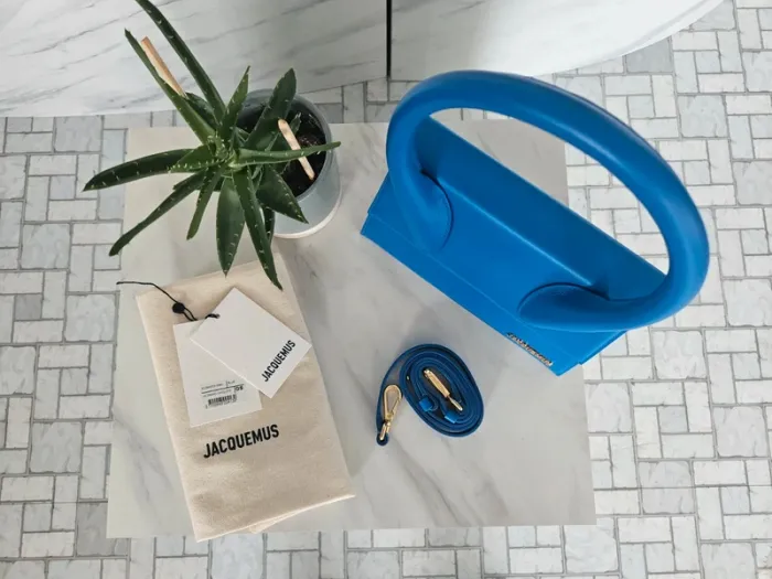 Le grand chiquito blue Jacquemus - photo numéro 4