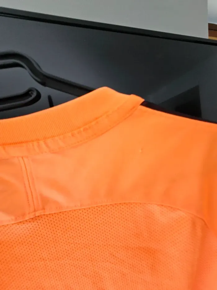 Tee-shirt nike cr7 garçon 12/13  ans - photo numéro 10