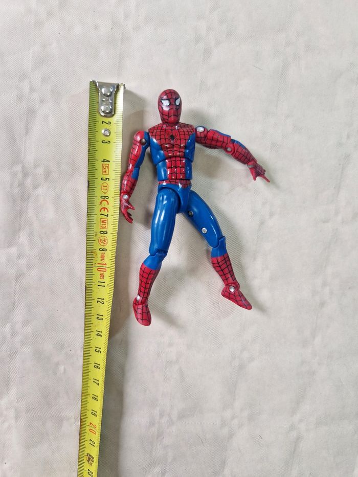 Figurine entièrement articulé  , Spiderman  , toy biz  , Marvel , 1992 - photo numéro 6