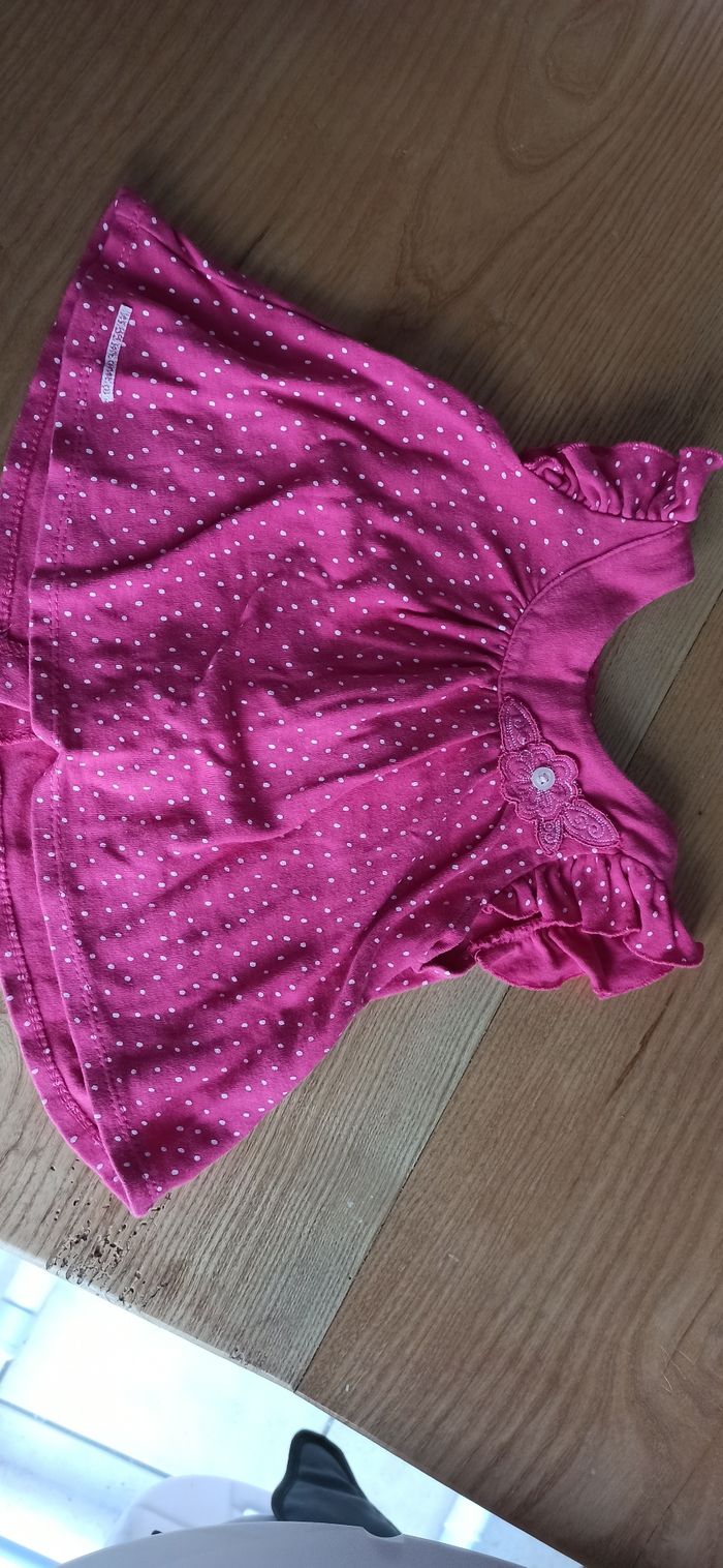 Lot vêtements naissance - photo numéro 4