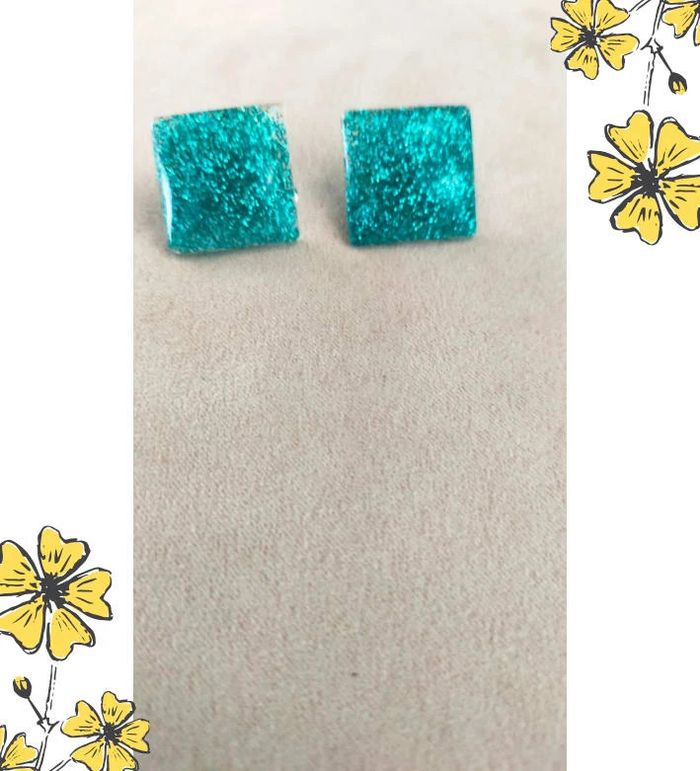 Boucles d'oreilles carrées turquoise pailletées – Fait main - Collection : Brume Bleue - photo numéro 5