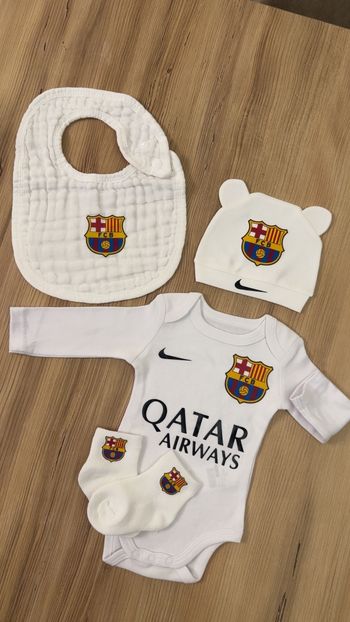 Ensemble bébé FCB Barcelone cadeau de naissance Barcelone foot