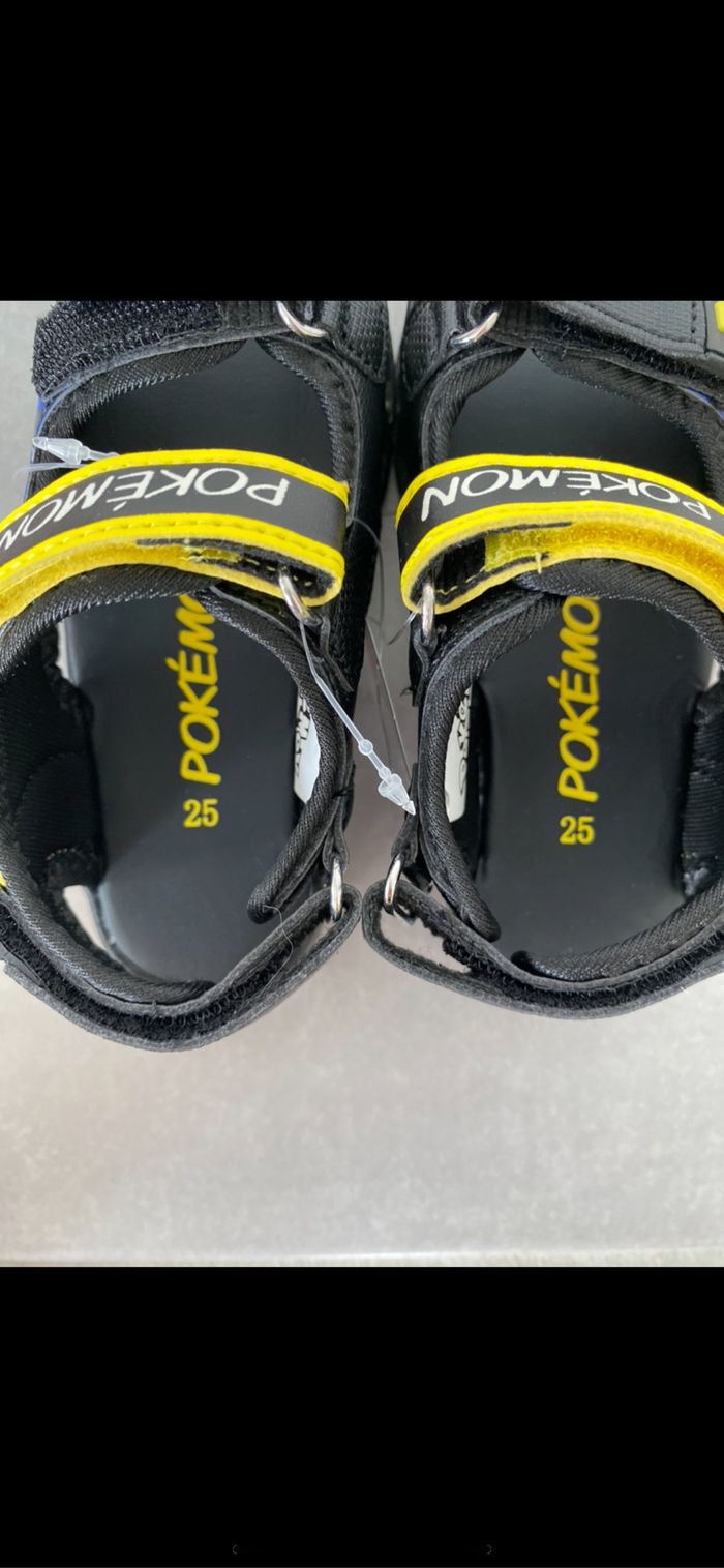 Sandales Pokémon Taille 25 - photo numéro 7