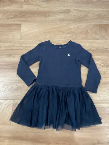 Très belle robe Okaidi taille 8 ans