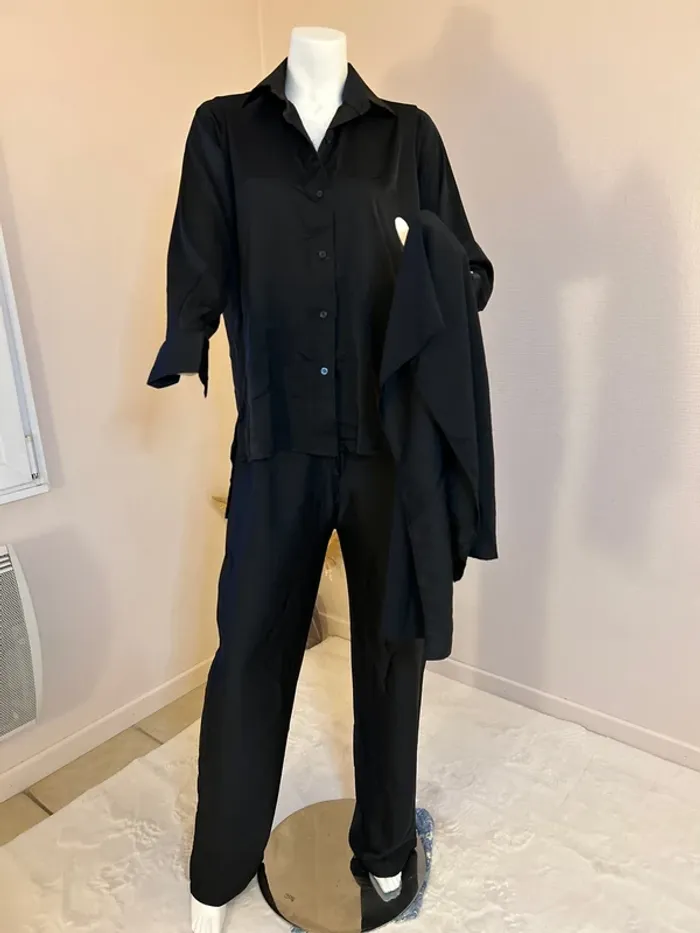 Ensemble chemise et pantalon + écharpe châle - photo numéro 7