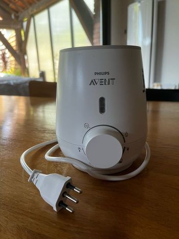 Chauffe-biberon Avent