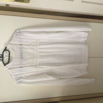 Blouse brodée