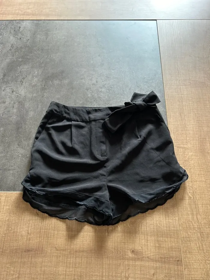 Short femme noir taille 36