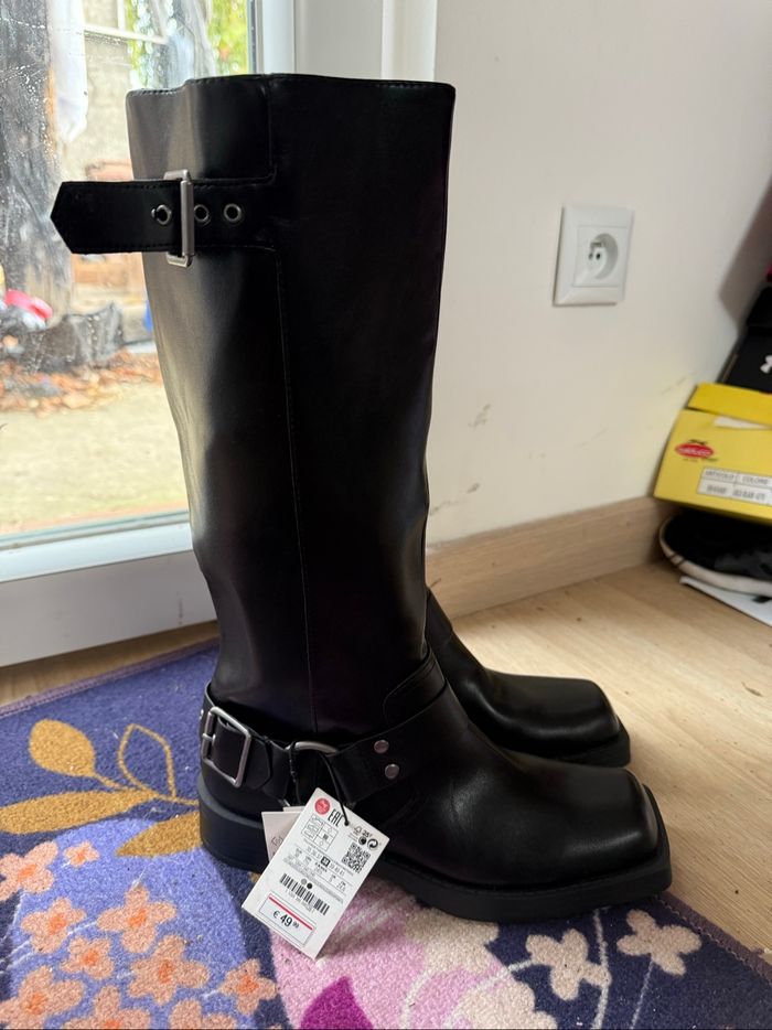 Magnifiques bottes femme en cuir neuves avec étiquette pointure 38 - photo numéro 3
