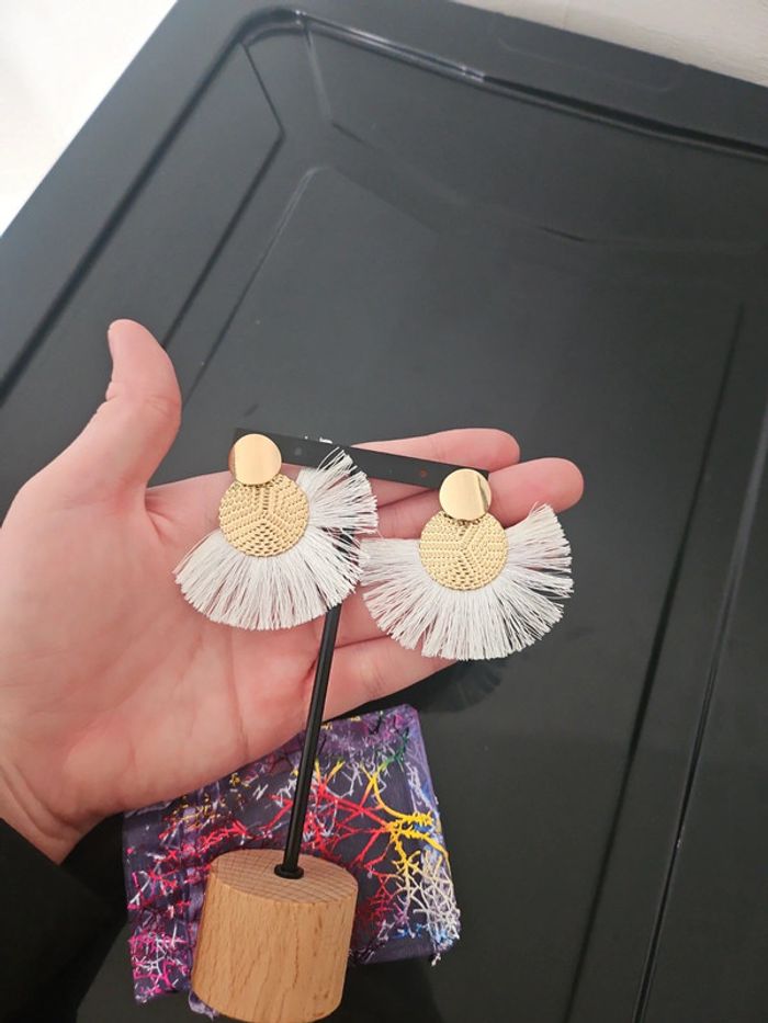 Boucle d'oreille - photo numéro 5