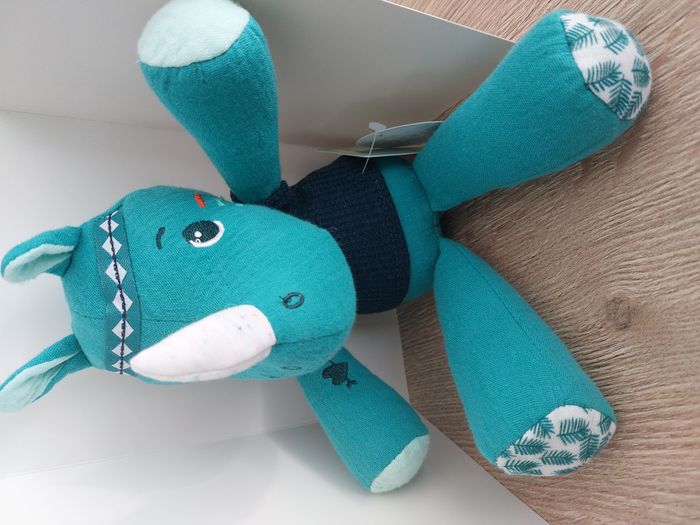 Peluche Lilliputiens rhinocéros bleu Marius