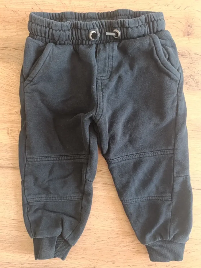 Jogging garçon taille 3 ans