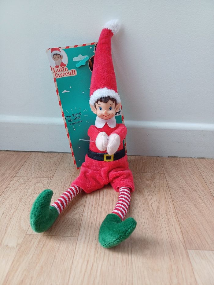 Lutin farceur de Noël - photo numéro 2
