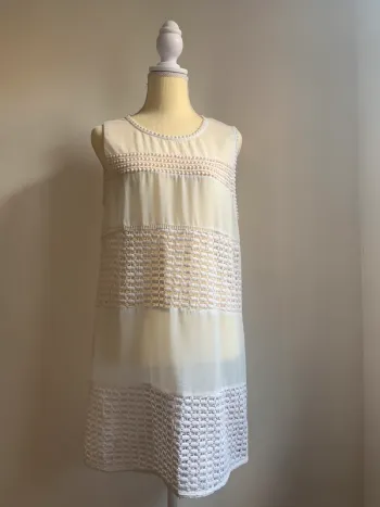 Robe ivoire sans manches en maille et voile – Cherry Couture – Taille L – Neuve