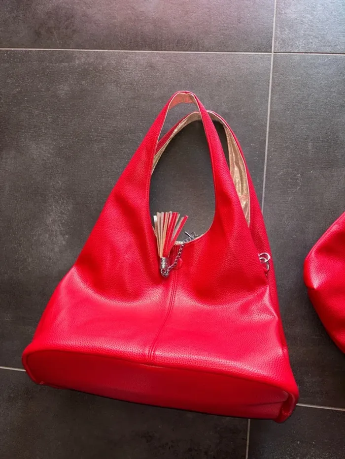 Magnifique Sac à main ou bandoulière réversible et pochette assorti - photo numéro 5
