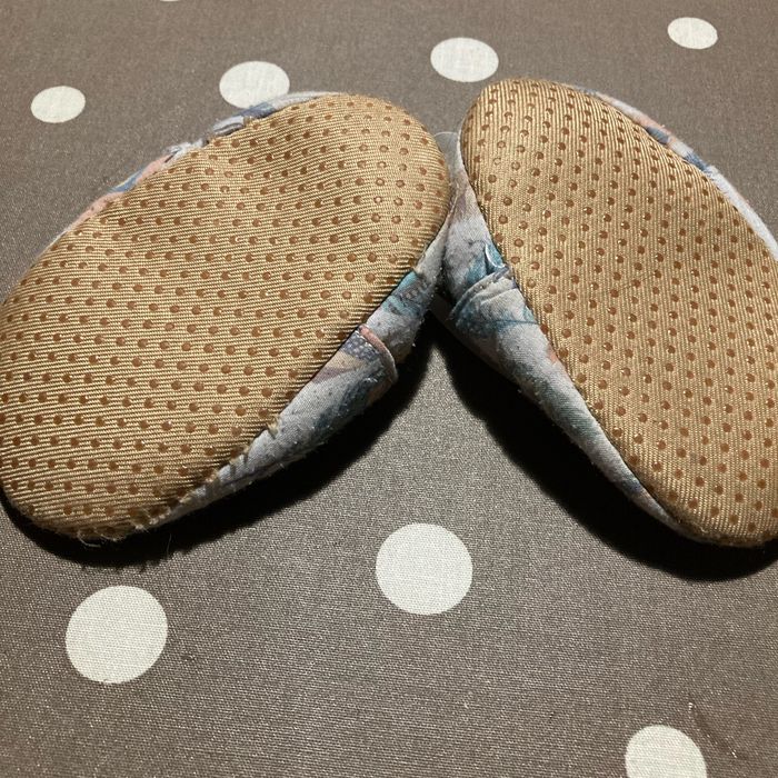 Chaussons en 19 - photo numéro 2
